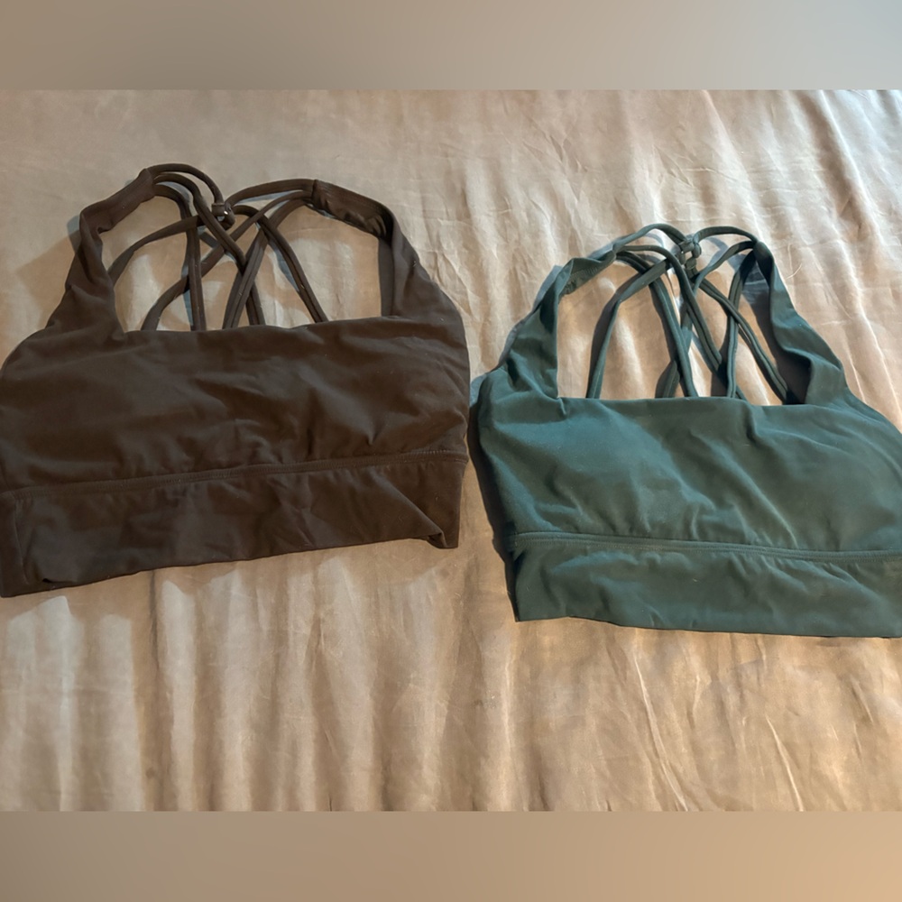 2 Buffbunny revolution sports bras, Medium
